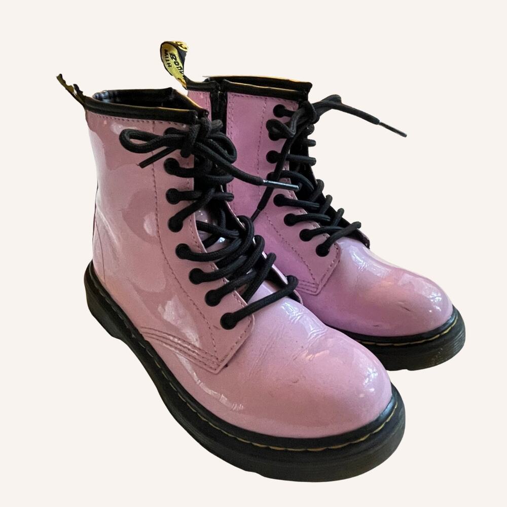 DR MARTENS combat boots 1460 J bubblegum pink patent leather kids youth size 1